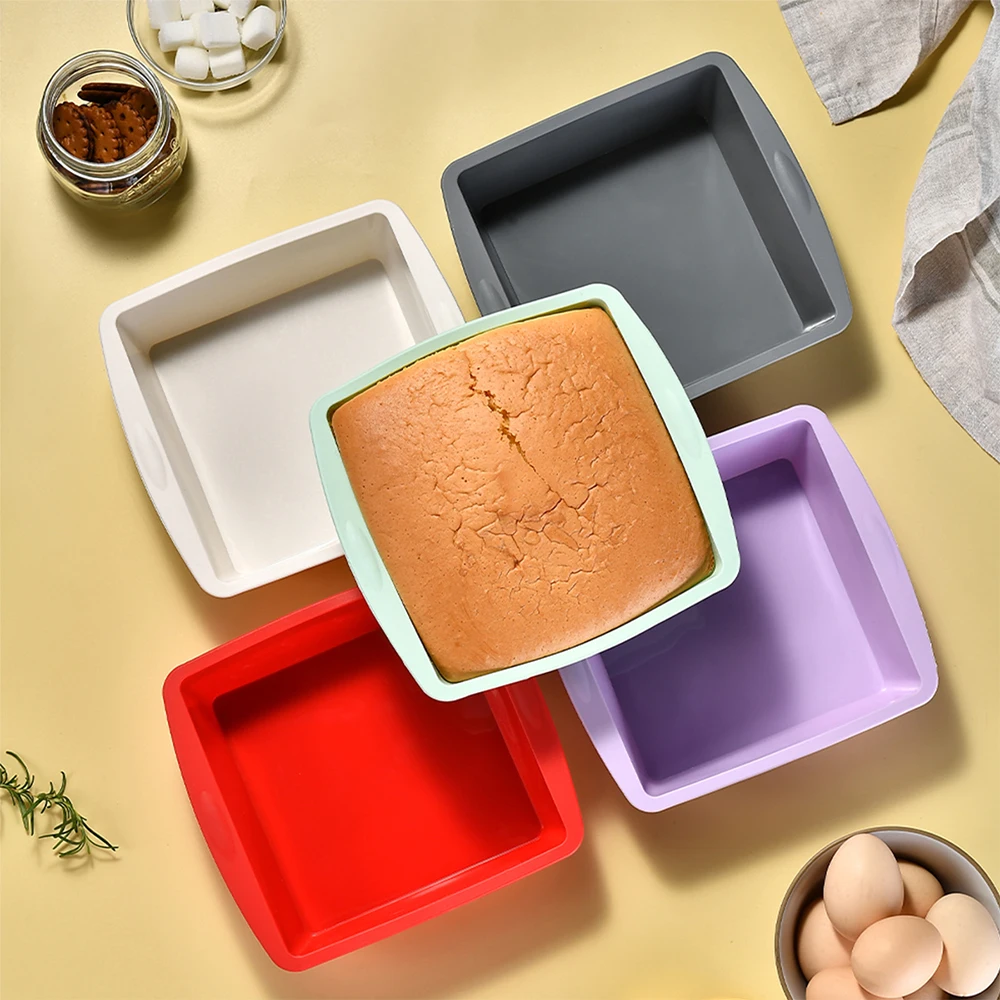 Kitchen Gadgets Worth Buying - Moule à gâteau carré en silicone