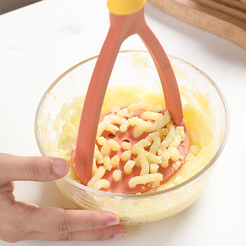 Presse-purée de pommes de terr - Potato Masher Ricer avis et prix