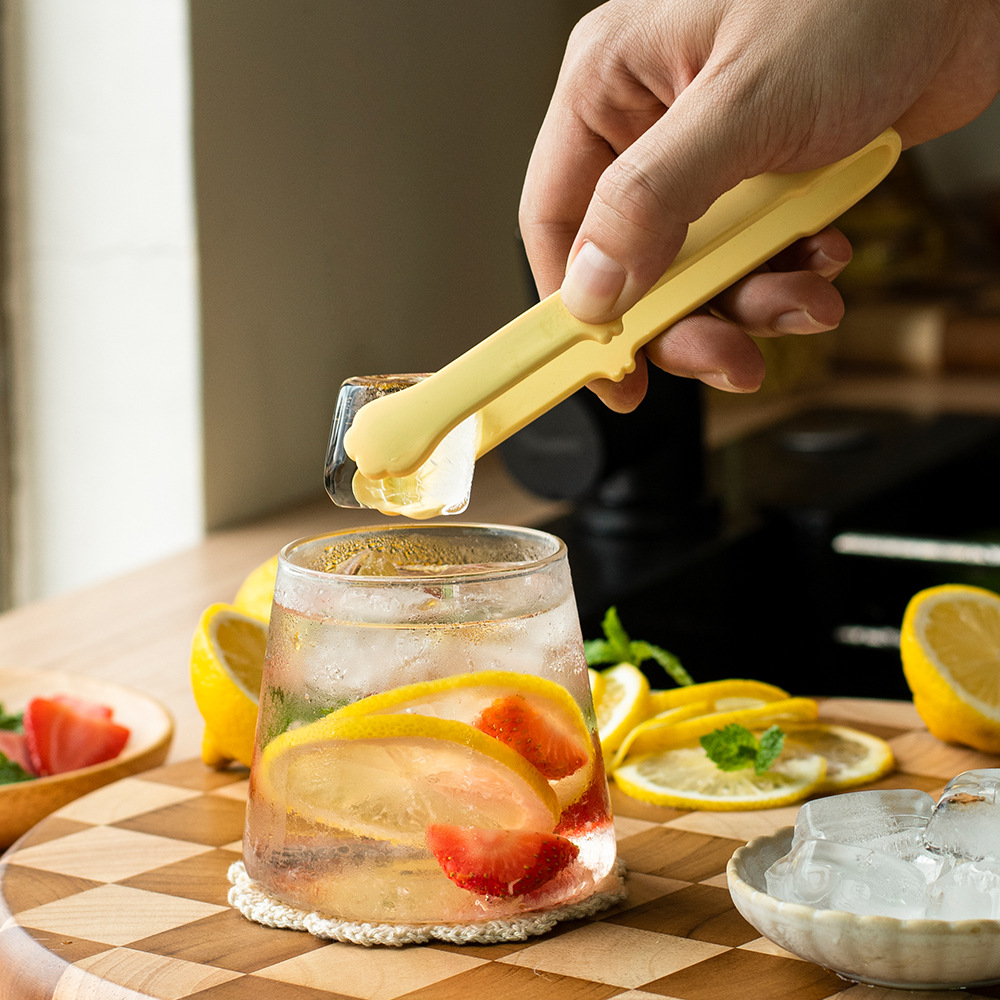 Pinces alimentaires en Silicon - Kitchen Gadgets Worth Buying avis et prix